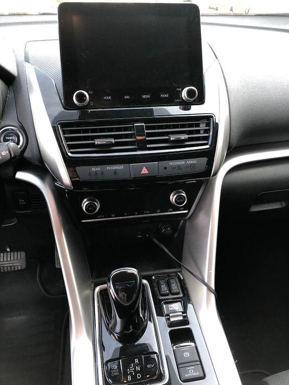 Gebraucht Mitsubishi Eclipse Cross Plus 188 PS (138 kW) 2022 Weiß SUV