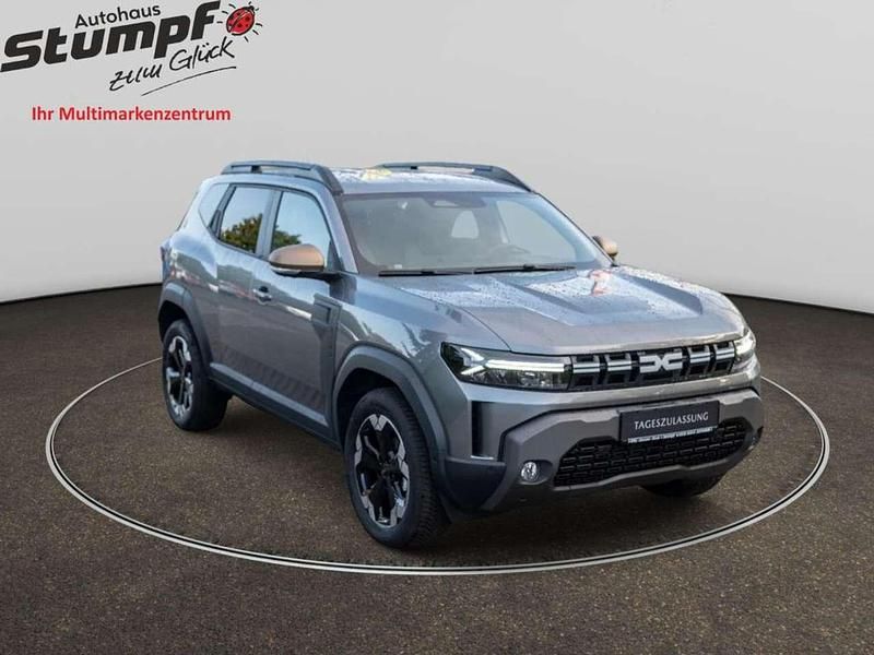 Neu Dacia Duster Extreme 131 PS (96 kW) 2025 Dolomitgrau metallic SUV