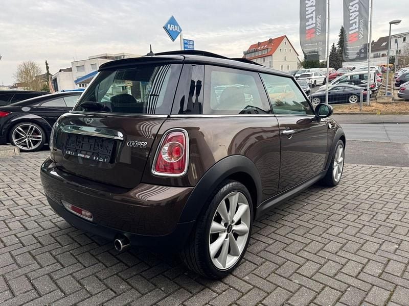 Gebraucht Mini Cooper Chili 122 PS (89 kW) 2012 Braun Kleinwagen