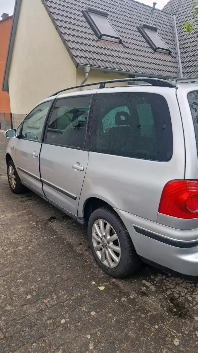 Gebraucht VW Sharan 150 PS (110 kW) 2005 Silber Van / Kleinbus