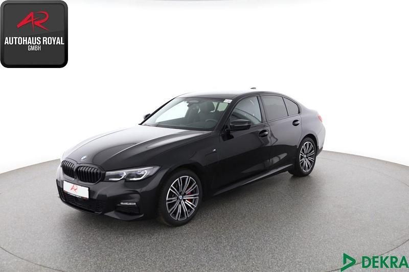 Schwarz Gebraucht 2021 BMW 330e M Sport Limousine | 33.430 € (Fairer Preis) - Bild 1/4