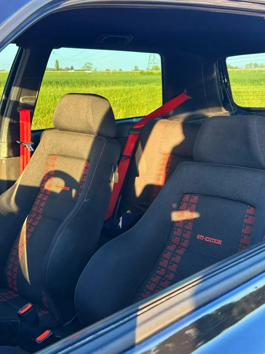 Używany VW Golf Edition 150 KM (110 kW) 1995 Czarny Coupe