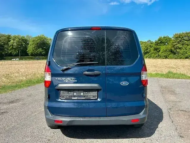 Usado Ford Transit S 75 HP (55 kW) 2017 Azul Monovolume