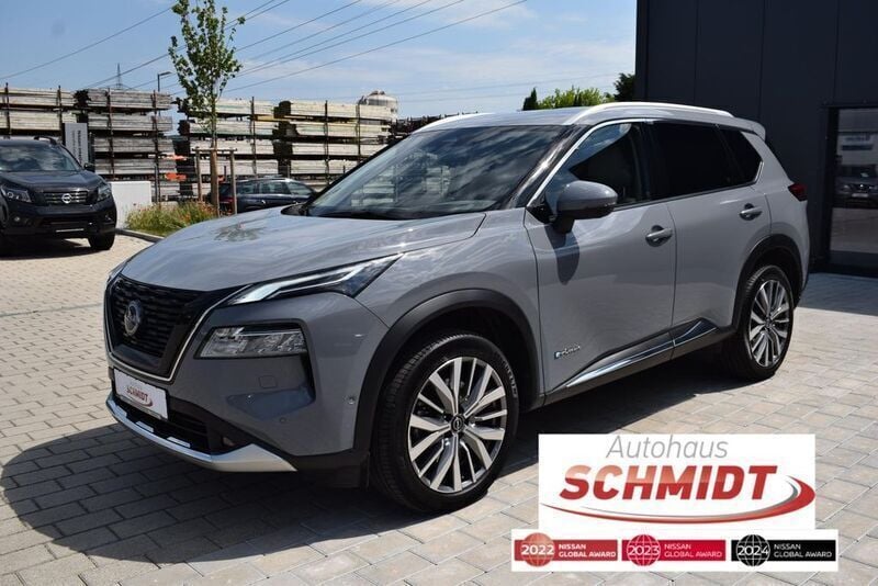 Ceramic grey Gebraucht 2024 Nissan X-Trail Tekna SUV | 44.490 € - Bild 1/4