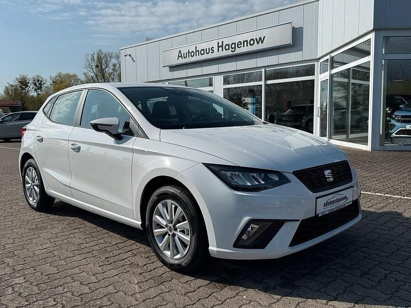 Neu Seat Ibiza Reference 80 PS (58 kW) 2026 Weiß Limousine