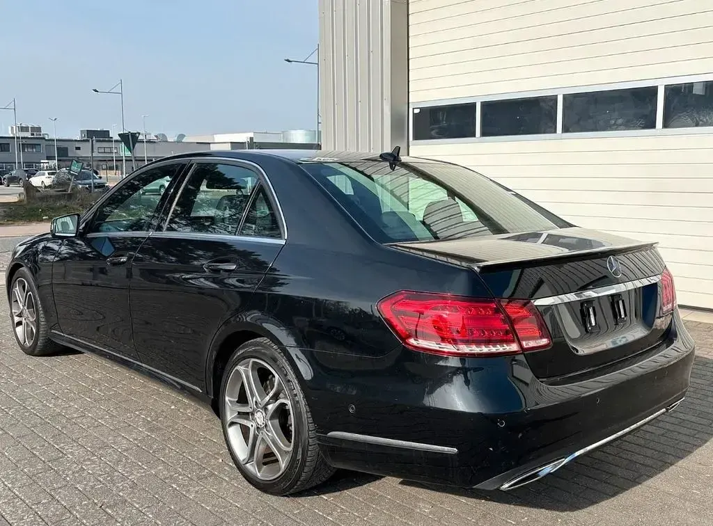 Gebraucht Mercedes E350 Avantgarde 252 PS (185 kW) 2014 Limousine