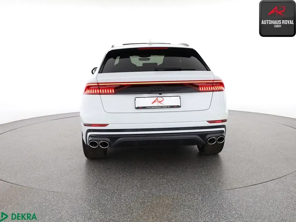 Gebraucht Audi SQ8 Sport 507 PS (372 kW) 2023 Gletscherweiß SUV