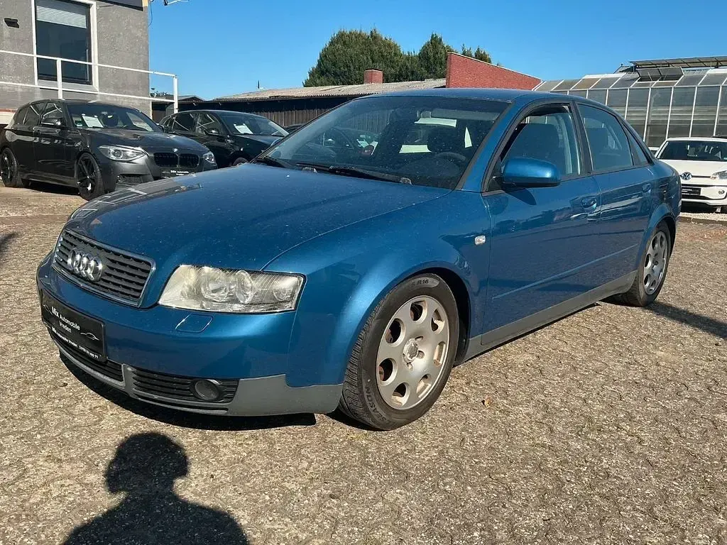 Gebraucht Audi A4 170 PS (125 kW) 2001 Blau Limousine