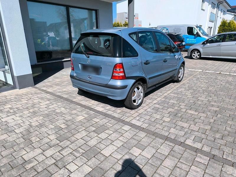 Second-hand Mercedes A170 90 CP (66 kW) 2004 Albastru Hatchback