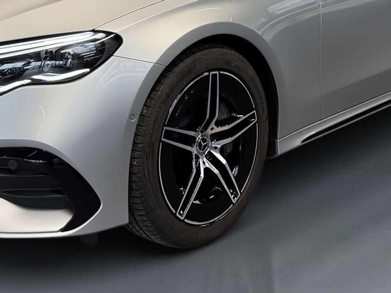 Gebraucht Mercedes E200 AMG 204 PS (150 kW) 2025 Silber Kombi