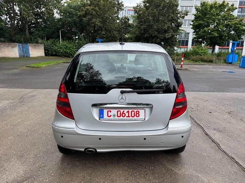 Gebraucht Mercedes A200 136 PS (100 kW) 2005 Silber Limousine