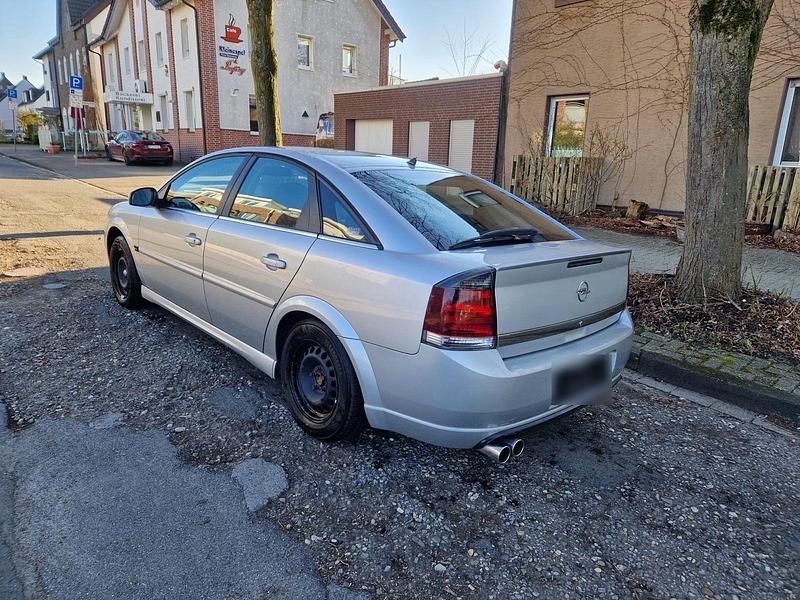 Gebraucht Opel Vectra 122 PS (89 kW) 2002 Silber Limousine