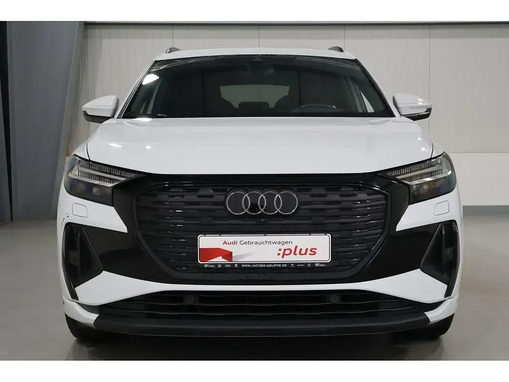 Gebraucht Audi Q4 e-tron Comfort 125 kW (170 PS) 2023 Weiß SUV