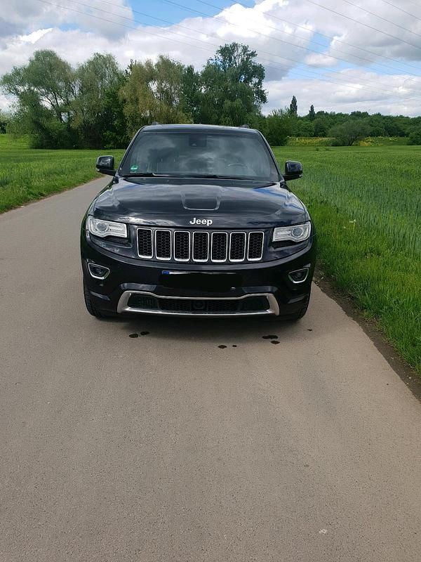 Schwarz Gebraucht 2015 Jeep Grand Cherokee SUV | 14.500 € (Superpreis) - Bild 1/4
