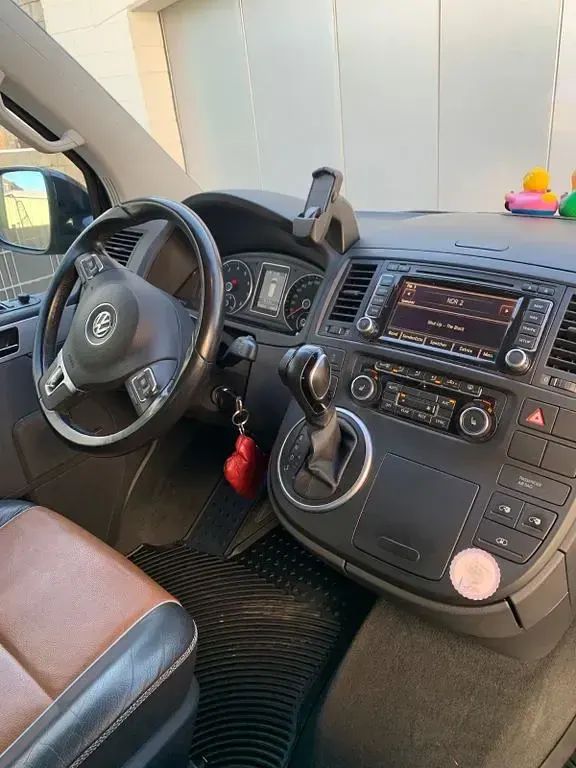 Gebraucht VW Multivan PanAmericana 204 PS (150 kW) 2013 Schwarz Van / Kleinbus