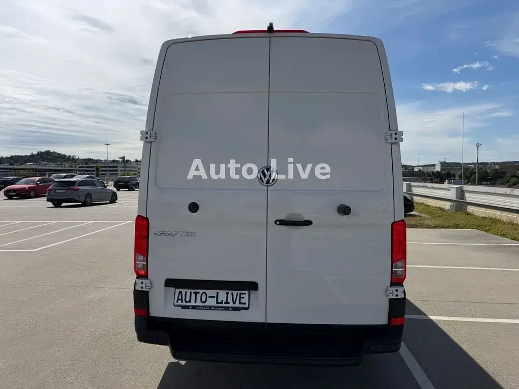 Gebraucht VW Crafter 140 PS (102 kW) 2024 Weiß Van