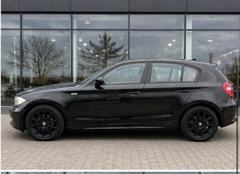 Second-hand BMW 116 122 CP (89 kW) 2007 Argintiu Hatchback
