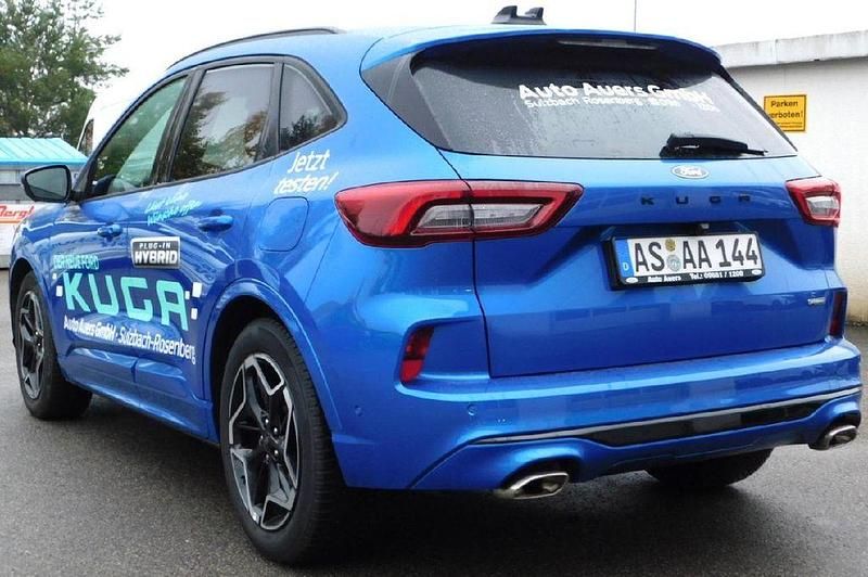 Gebraucht Ford Kuga ST-Line X 152 PS (111 kW) 2024 Blau SUV