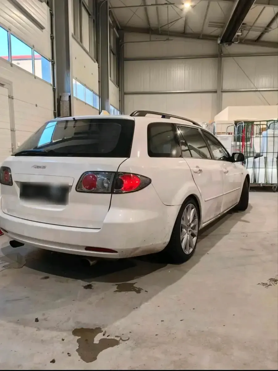 Gebraucht Mazda 6 Inclusive 166 PS (122 kW) 2006 Weiß Kombi