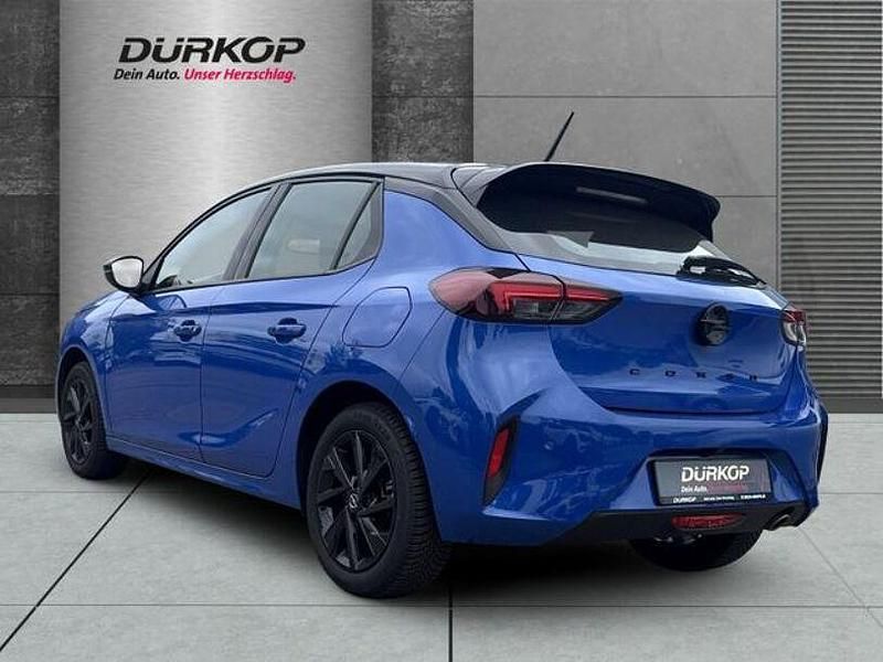 Gebraucht Opel Corsa 101 PS (74 kW) 2024 Lackierung voltaic blue met/ty Kleinwagen