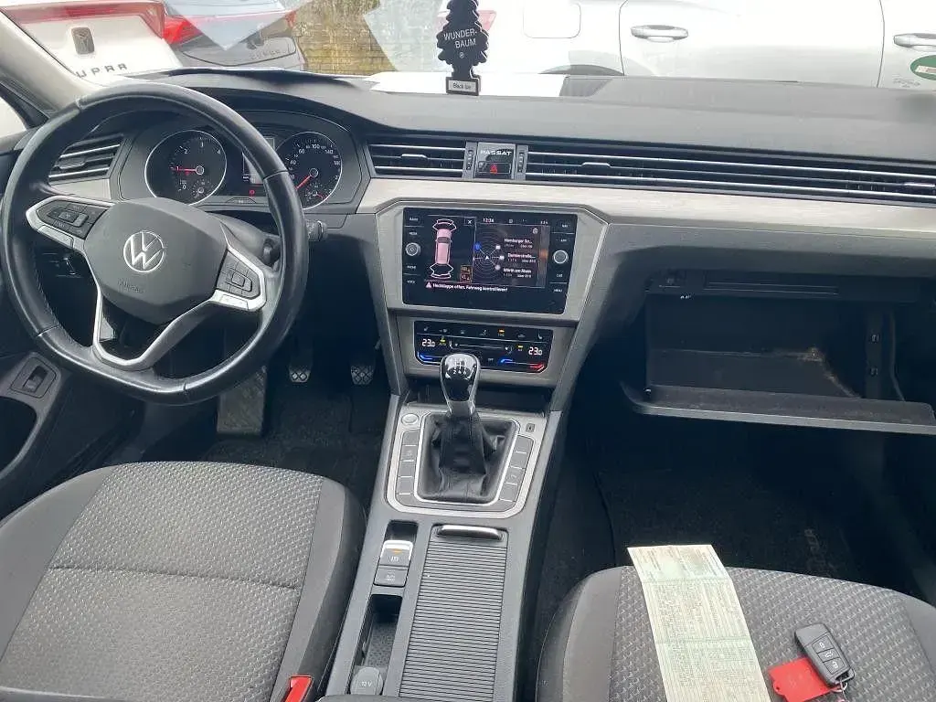 Usata VW Passat 150 CV (110 kW) 2021 Argento Station wagon