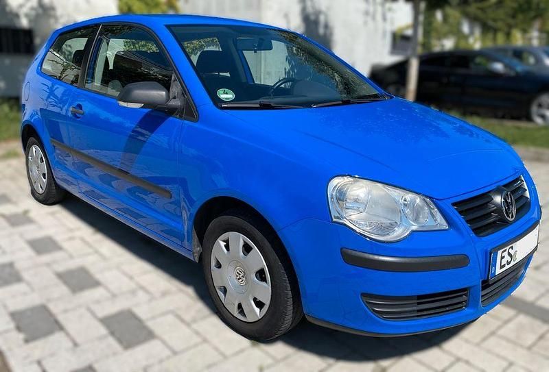Blau Gebraucht 2007 VW Polo Limousine | 1.200 € (Superpreis) - Bild 1/4