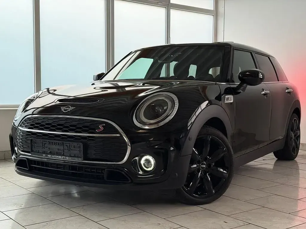 Gebraucht Mini Cooper S Clubman Classic 178 PS (130 kW) 2022 Midnight black metallic Kombi