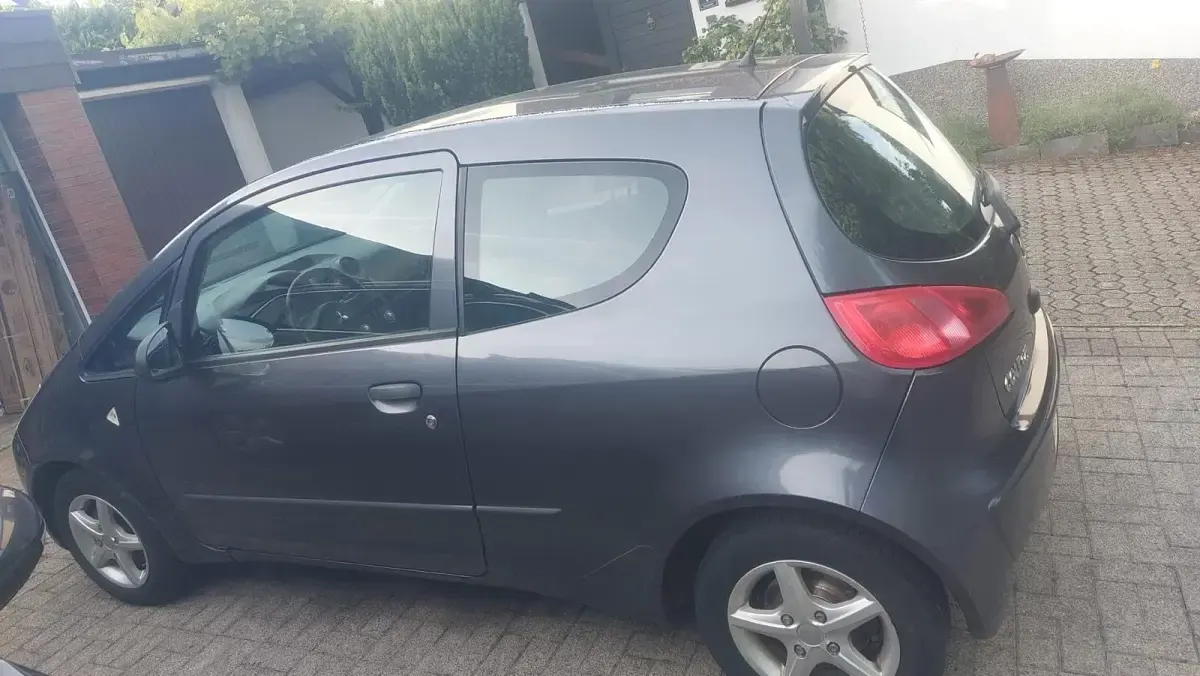 Gebraucht Mitsubishi Colt 55 PS (40 kW) 2006 Kleinwagen