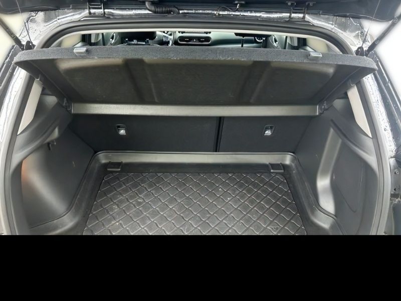 Schwarz Gebraucht 2022 Hyundai Kona Edition 30+ SUV | 24.190 € (Fairer Preis) - Bild 1/4