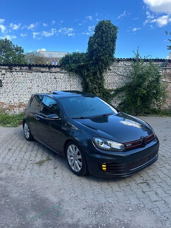 Silber Gebraucht 2009 VW Golf VI GTI Limousine | 5.650 € (Guter Preis) - Bild 1/4