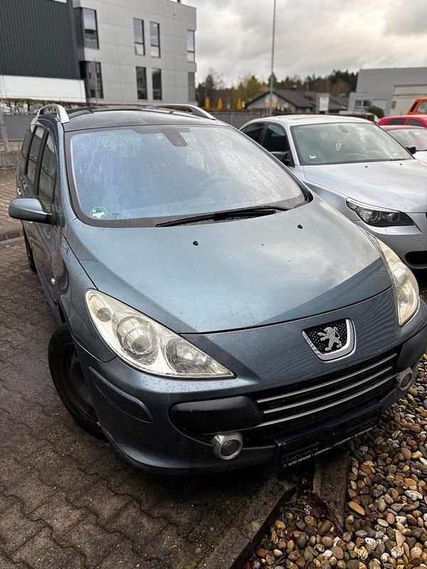 Gebraucht Peugeot 307 90 PS (66 kW) 2007 Grau Limousine
