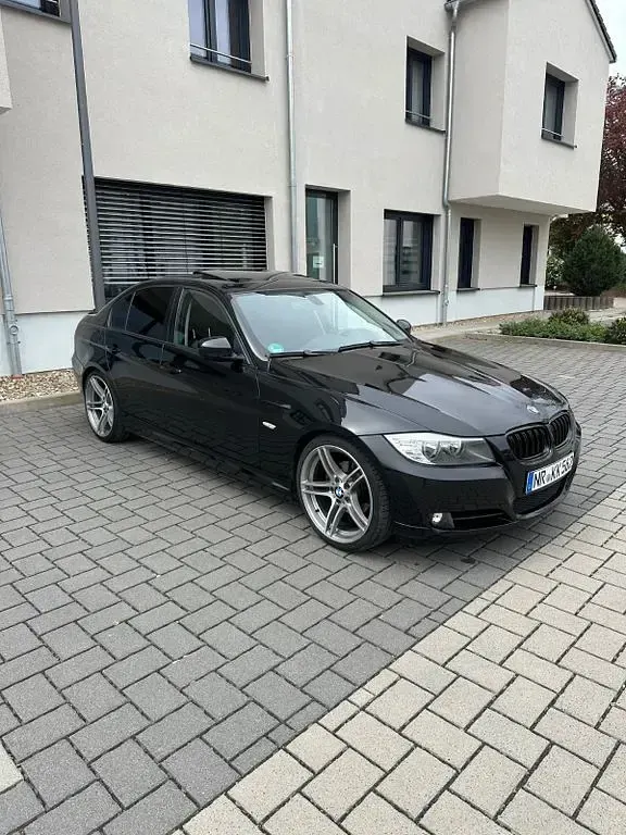 Gebraucht BMW 320 Performance 170 PS (125 kW) 2008 Schwarz Limousine