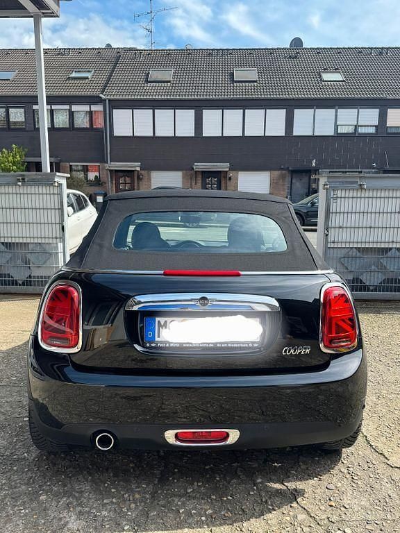 Second-hand Mini Cooper 136 CP (100 kW) 2018 Negru Hatchback