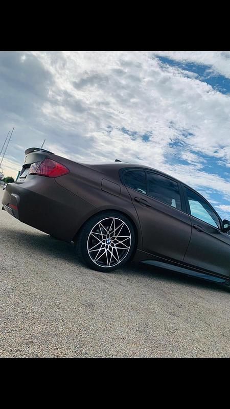 Gebraucht BMW 316 116 PS (85 kW) 2012 Schwarz Limousine