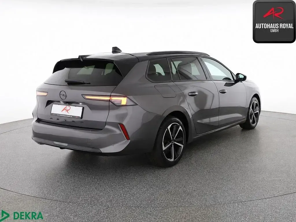 Gebraucht Opel Astra 131 PS (96 kW) 2024 Grau Kleinwagen