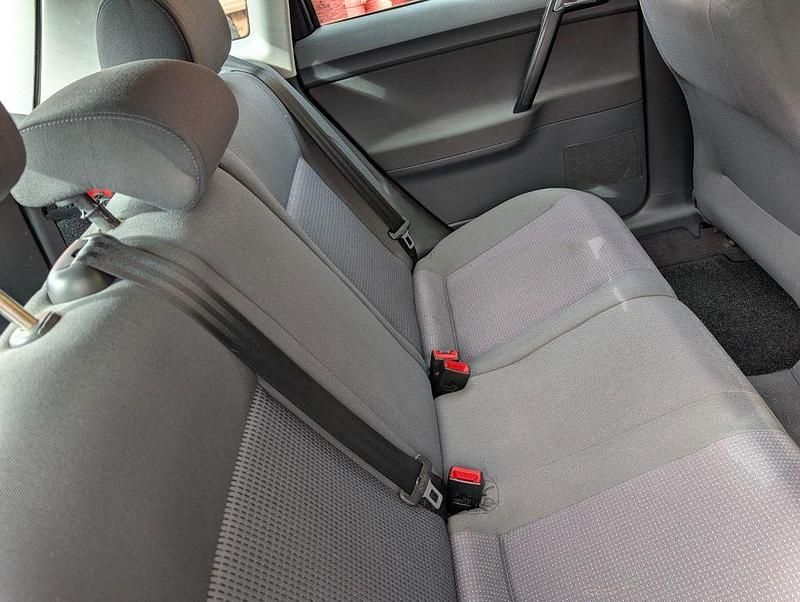 Gebraucht VW Polo Cricket 64 PS (47 kW) 2004 Schwarz Kleinwagen