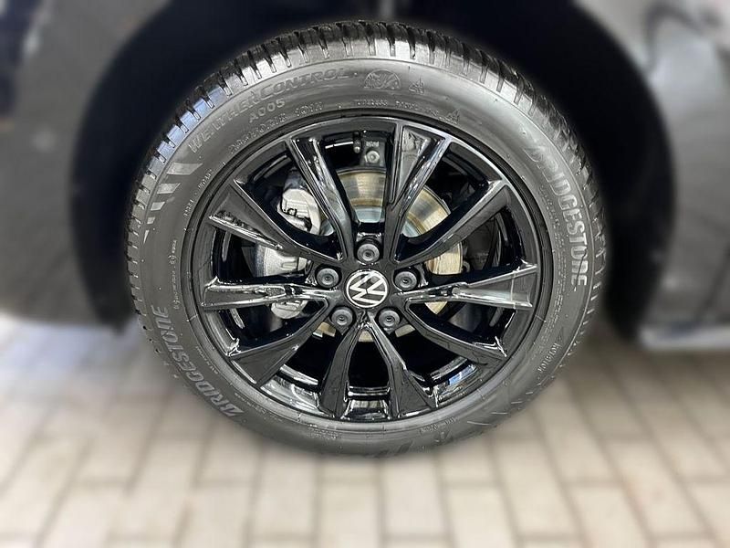 Neu VW Multivan Goal 150 PS (110 kW) 2026 Schwarz Van