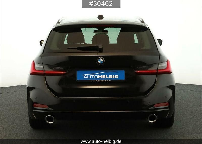 Gebraucht BMW 320 190 PS (139 kW) 2022 Schwarz Kombi