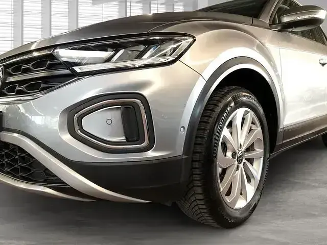 Gebraucht VW T-Roc Life 116 PS (85 kW) 2025 Silber SUV
