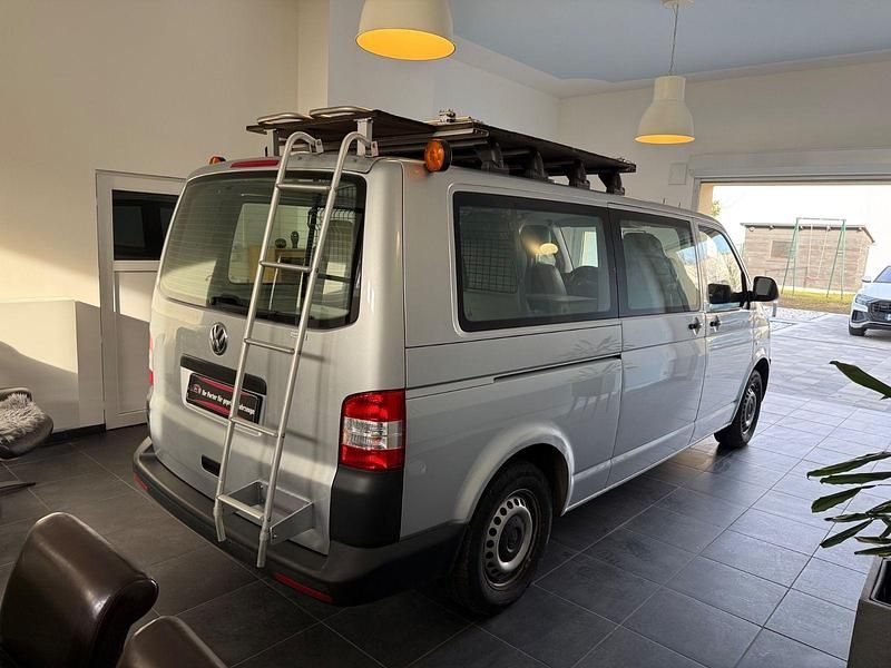 Second-hand VW Transporter 140 CP (102 kW) 2014 Argintiu Van