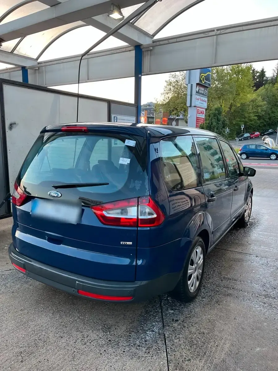 Gebraucht Ford Galaxy 116 PS (85 kW) 2009 Blau Van / Kleinbus