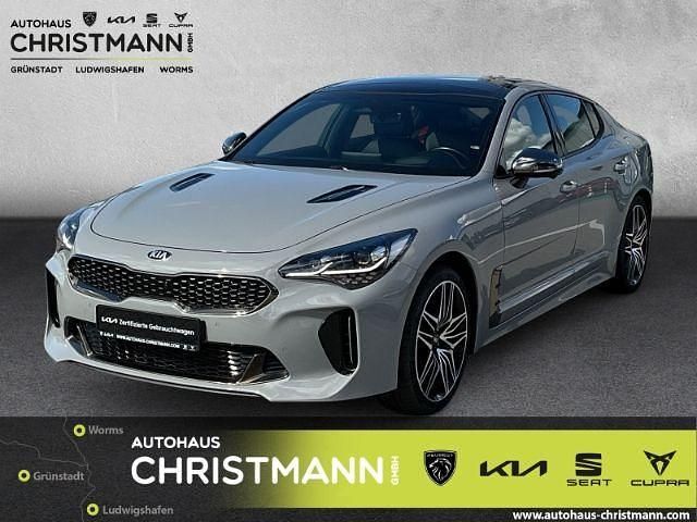 Ceramicsilber Gebraucht 2021 Kia Stinger Limousine | 36.990 € (Fairer Preis) - Bild 1/4