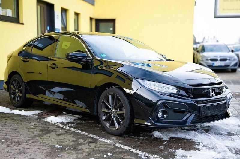 Gebraucht Honda Civic Elegance 126 PS (92 kW) 2021 Schwarz Limousine