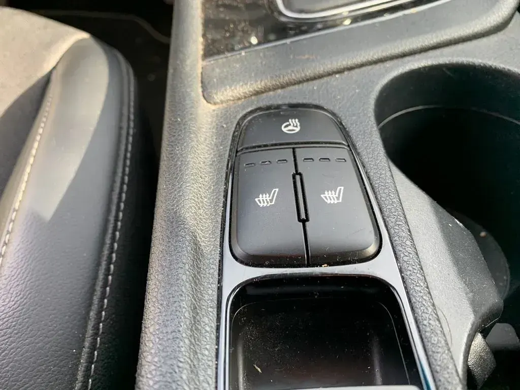 Gebraucht Kia Niro 141 PS (103 kW) 2020 Grau SUV