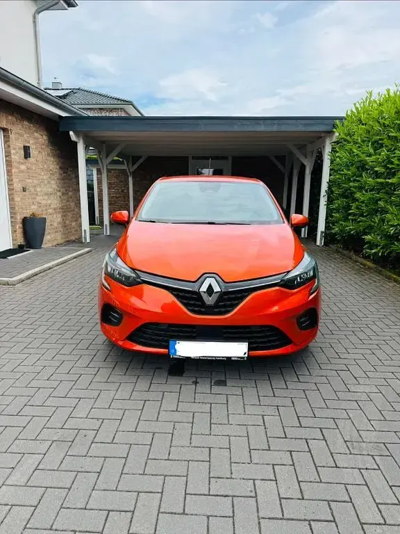 Gebraucht Renault Clio SE 67 PS (49 kW) 2021 Orange Kleinwagen