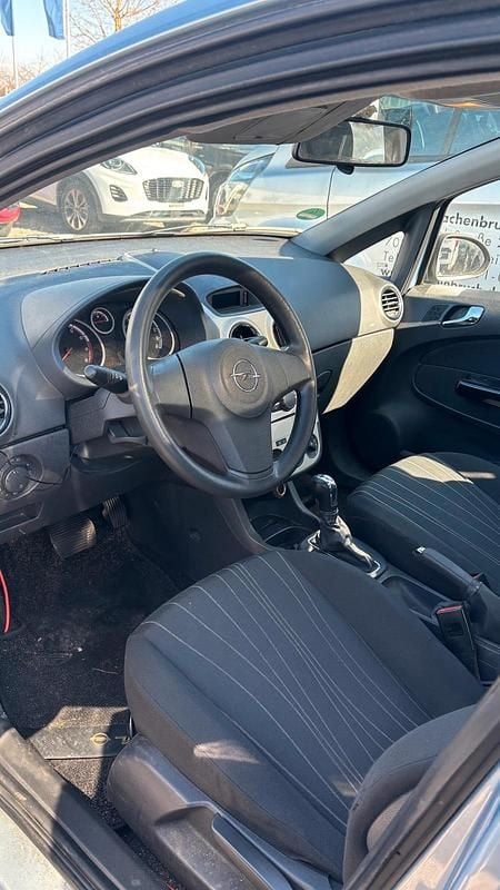 Second-hand Opel Corsa 90 CP (66 kW) 2007 Albastru Hatchback