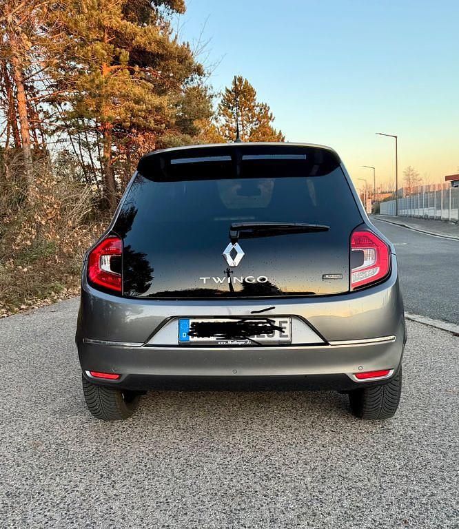 Gebraucht Renault Twingo Techno 60 kW (82 PS) 2022 Grau Kleinwagen