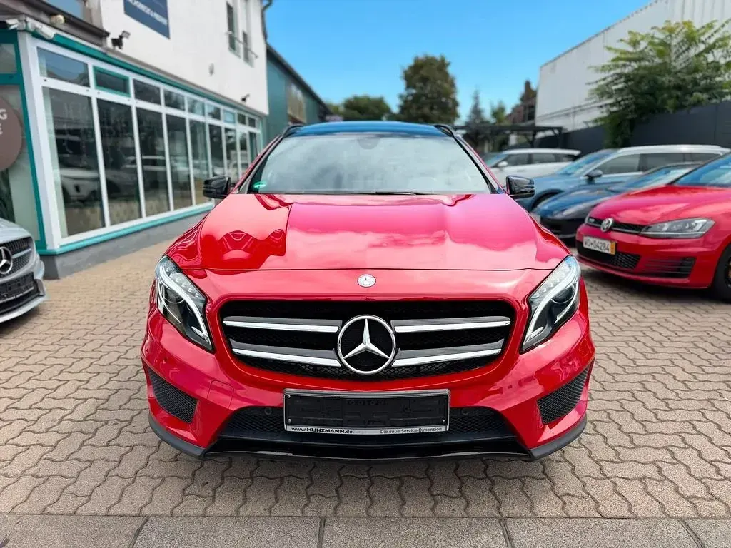 Gebraucht Mercedes GLA250 AMG 211 PS (155 kW) 2016 Rot SUV