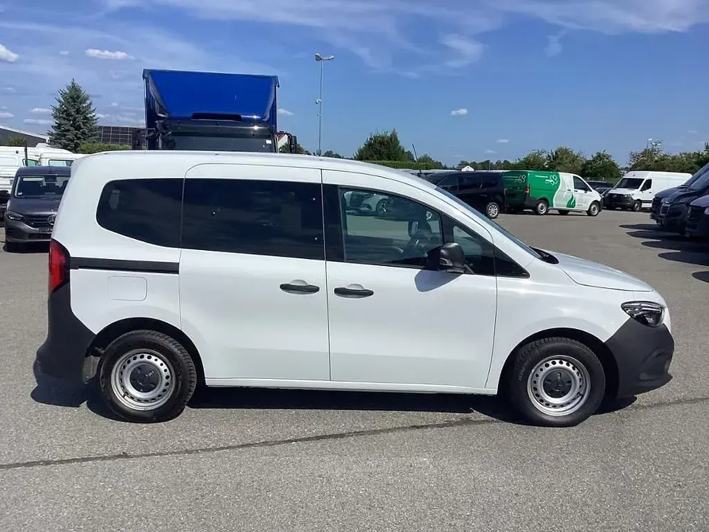 Gebraucht Mercedes Citan 110 95 PS (69 kW) 2022 Weiß Van / Kleinbus