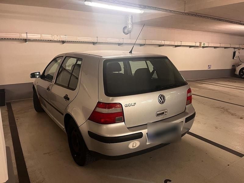 Gebraucht VW Golf IV 75 PS (55 kW) 2003 Silber Limousine
